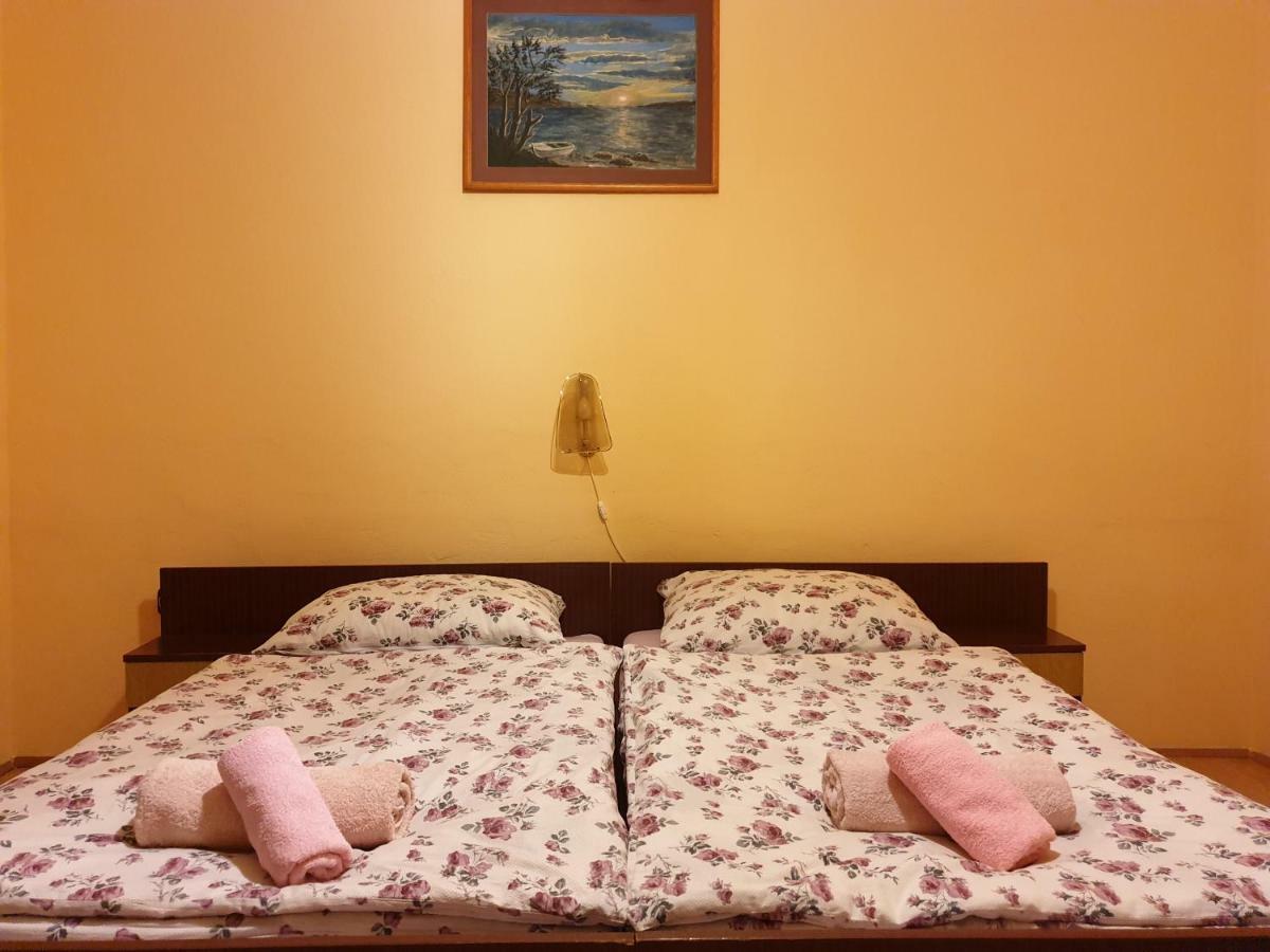 Apartment Kristina Vlašići 外观 照片